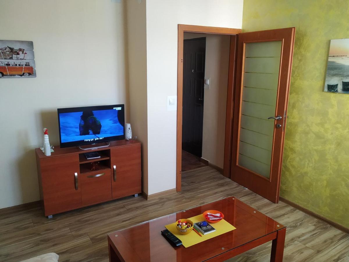 Apartment Dora Ποντγορίτσα Εξωτερικό φωτογραφία